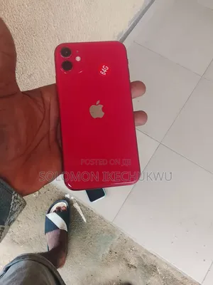 New Apple iPhone 11 64 GB Red