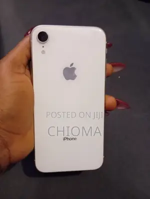 Apple iPhone XR 256 GB White