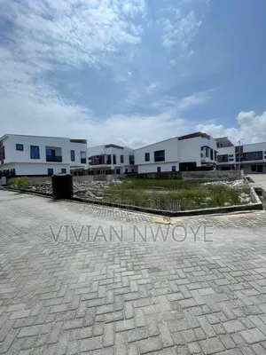 Developers Delight ,500sqm Corner Pics Land at Ocean Bay Ikota