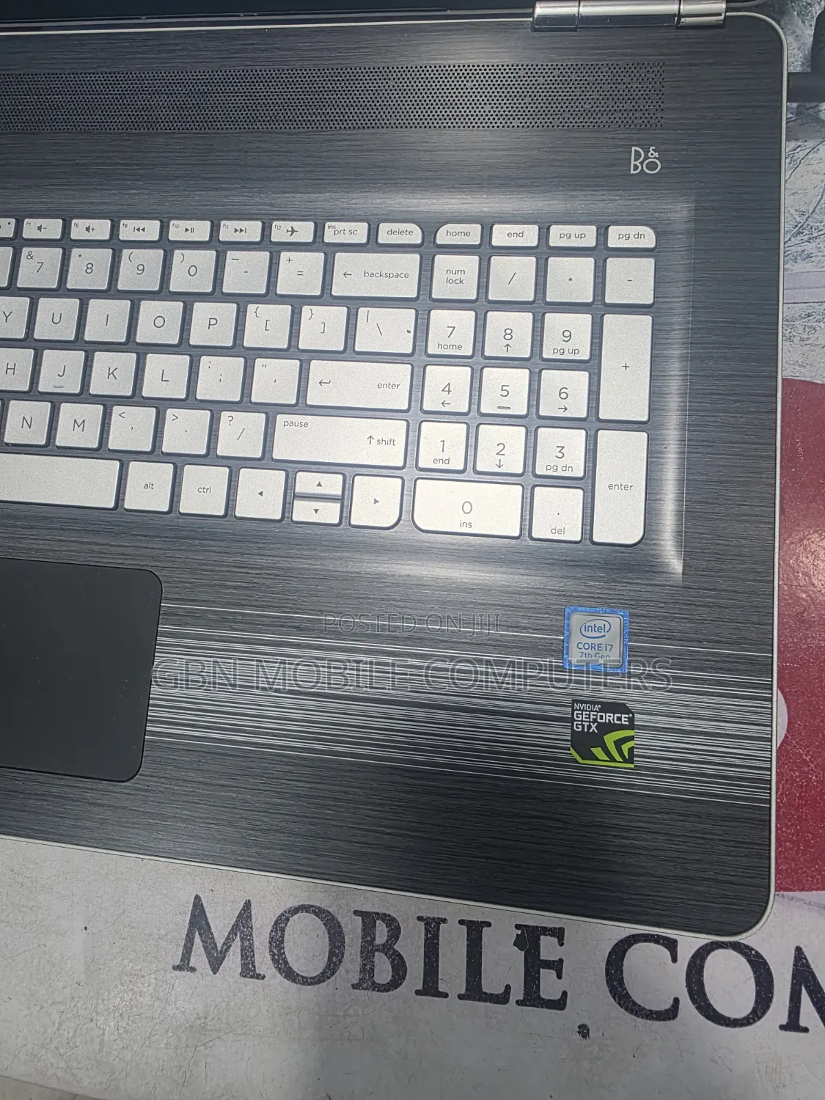 Laptop HP Pavilion 17 16GB Intel Core i7 HDD+SSD 1T