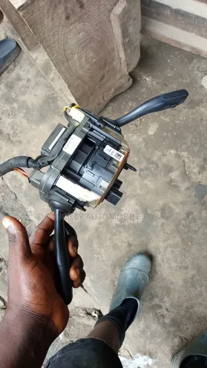 Audi Q7 Horn Contact or Angle Sensor