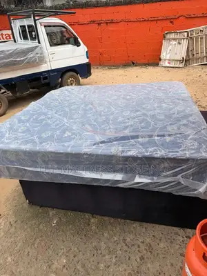 6x6x12 Inches Vita Grand Mattress