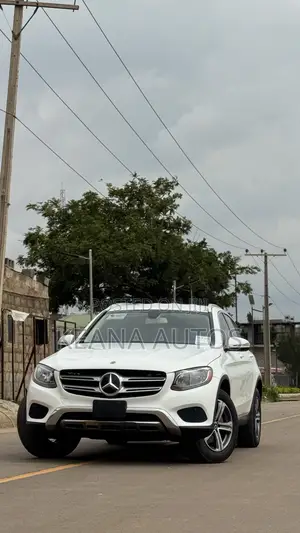 Mercedes-Benz GLC-Class 2019 White