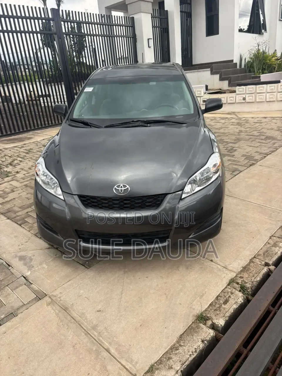 Toyota Matrix 2012 Gray
