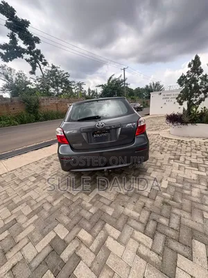 Toyota Matrix 2012 Gray