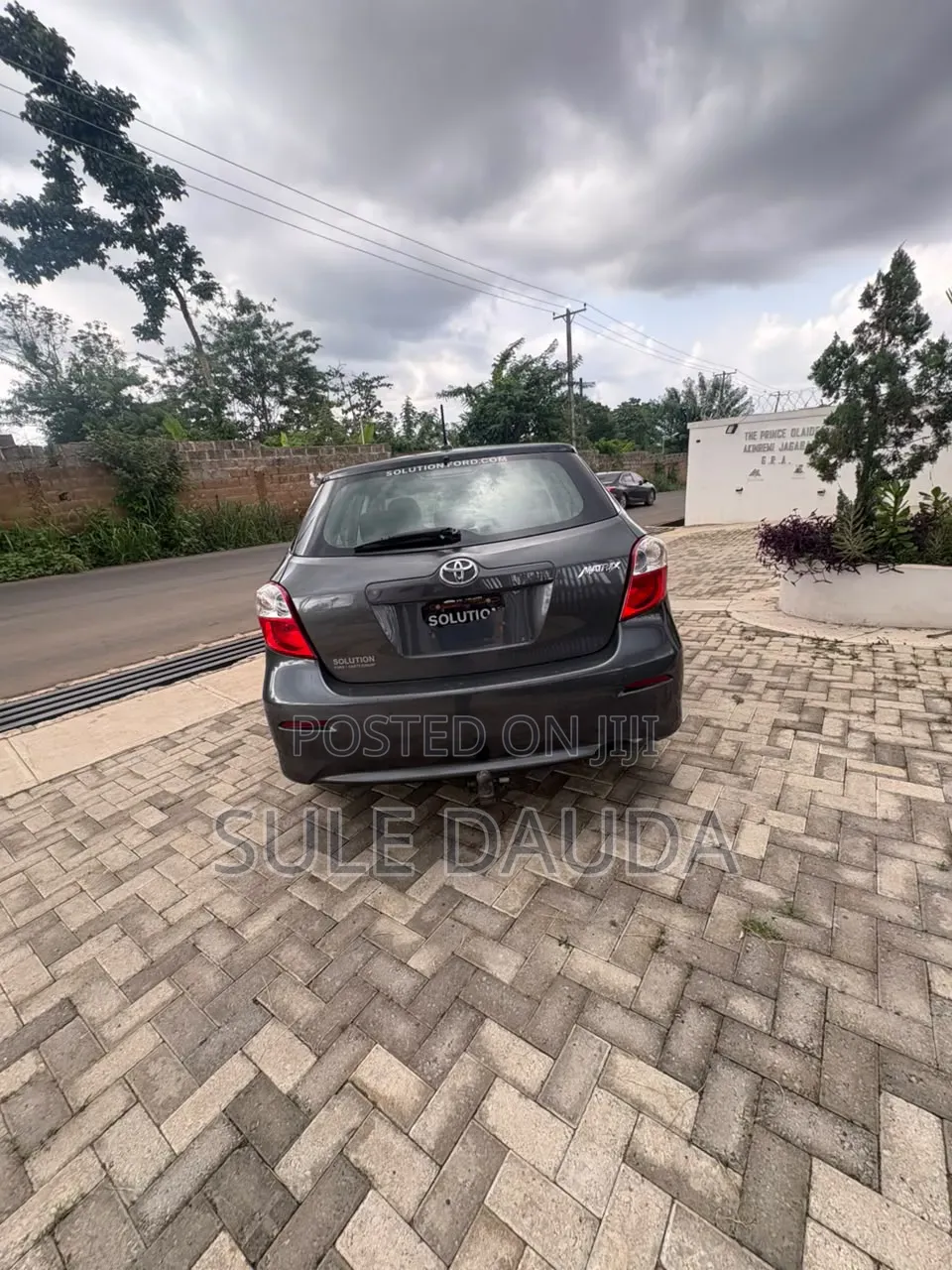 Toyota Matrix 2012 Gray