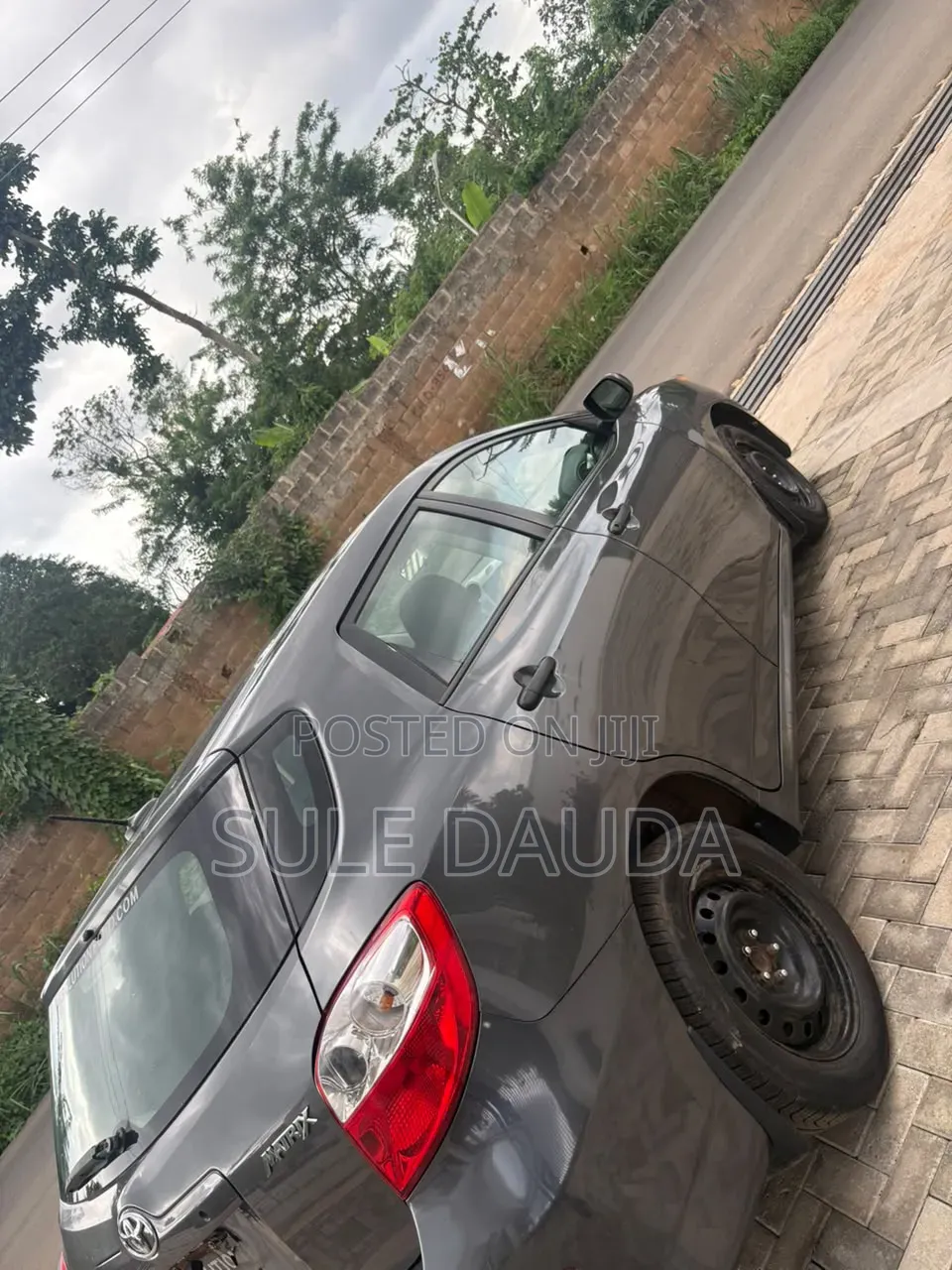 Toyota Matrix 2012 Gray
