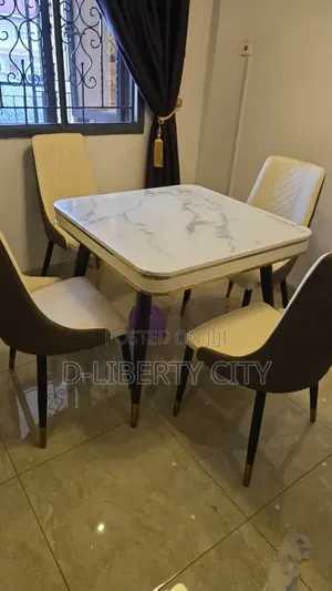 Dining Set 4 Seaters
