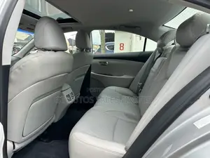 Lexus ES 350 2011 Silver