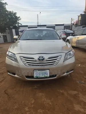 Toyota Camry 2008 Gold