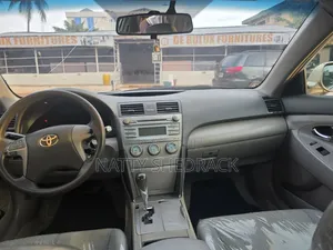 Toyota Camry 2008 Gold