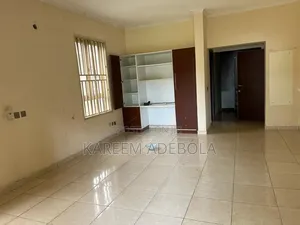 4bdrm Townhouse / Terrace in Alexander Avenue, Old Ikoyi for rent