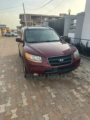 Hyundai Santa Fe 2010 Maroon