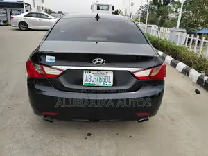 Hyundai Sonata 2012 Black