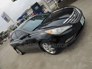 Hyundai Sonata 2012 Black