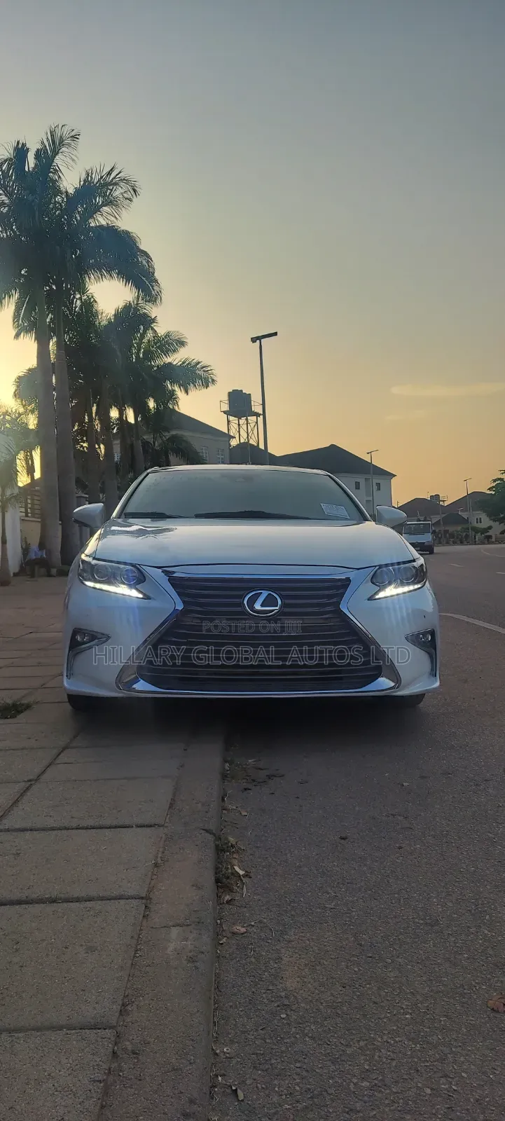Lexus ES 2017 Off white
