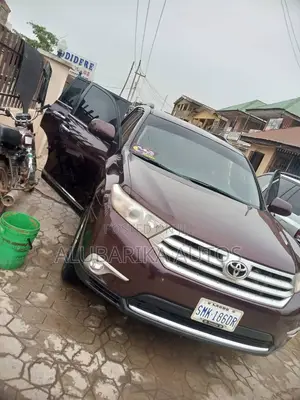 Toyota Highlander 2012