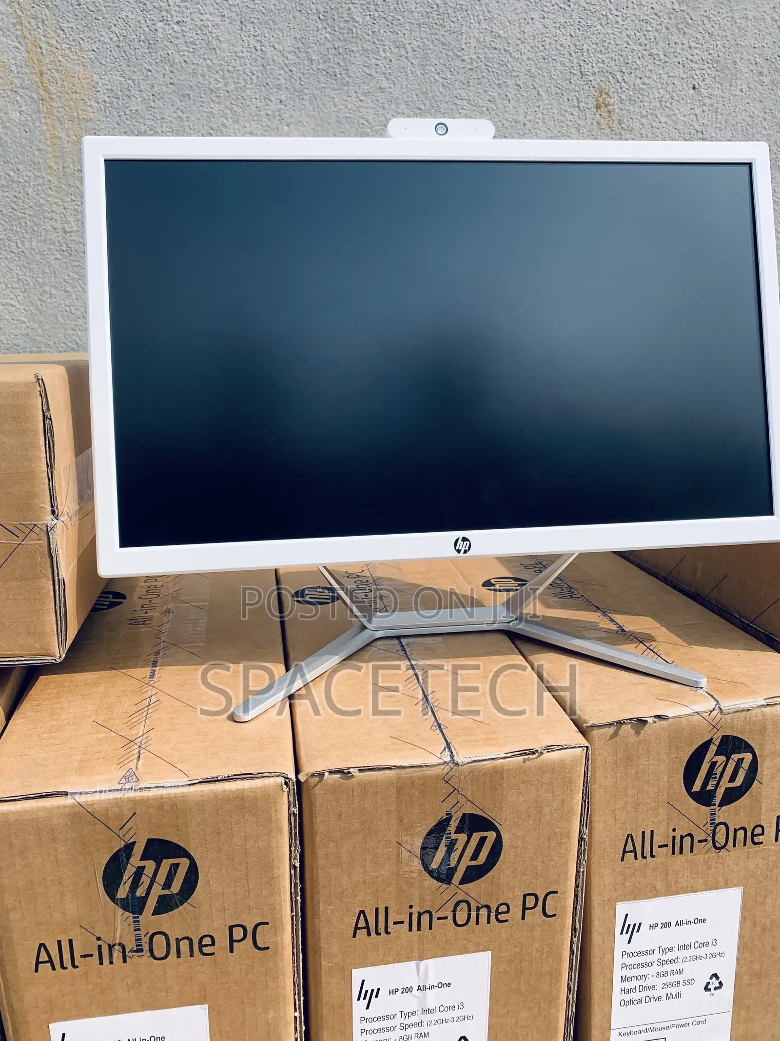 New Desktop Computer HP AiO 22 8GB Intel Core i5 SSD 256GB