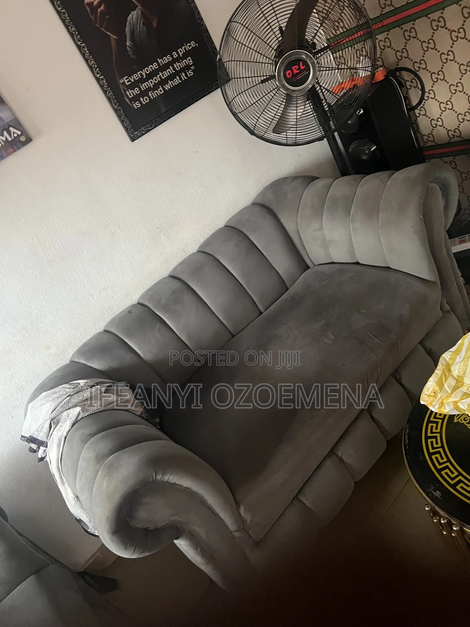 Furniture Chairs