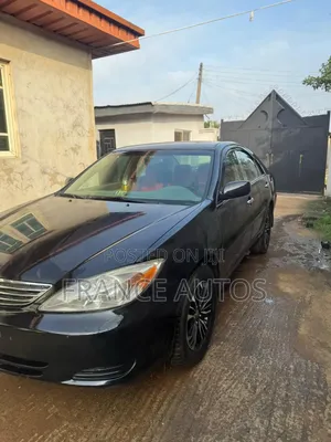 Toyota Camry 2004 Ivory