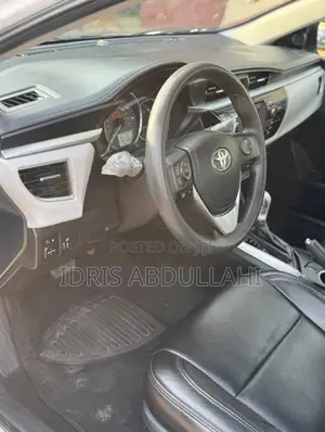Toyota Corolla 2014 White