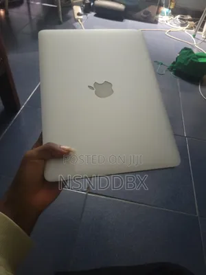 Laptop Apple MacBook Air 2017 8GB Intel Core i5 SSD 256GB