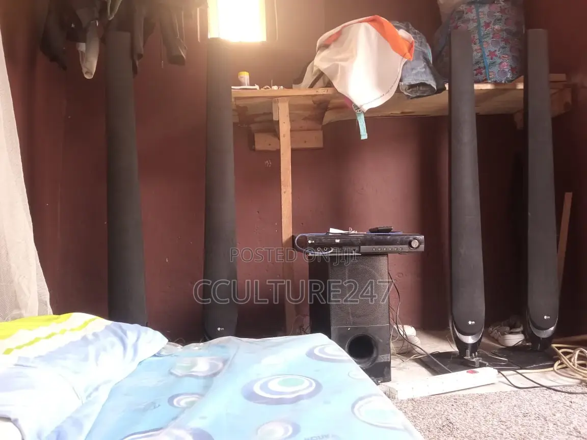 Sound System (Woofer)