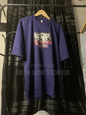 Quality Roundneck