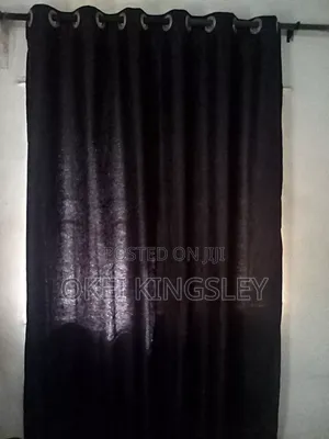 Luxury Pack:3 Floor-length Eyelet Curtains + Modern Dining Blind