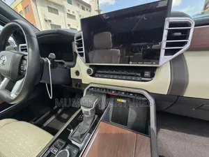 Toyota Tundra 2023 Black