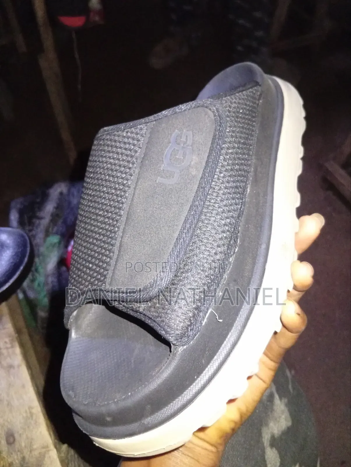 Premium Men's Casual Sneakers – Durable Comfortable