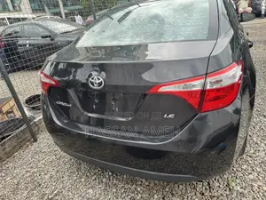 Toyota Corolla 2016 Black