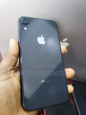 Apple iPhone XR 64 GB Black
