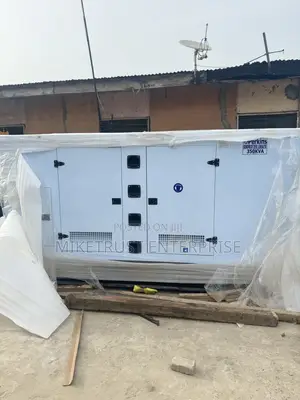 350kva Perkins Strong Engine Soundproof Generator