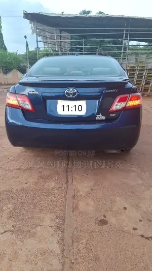 Toyota Camry 2010 Blue