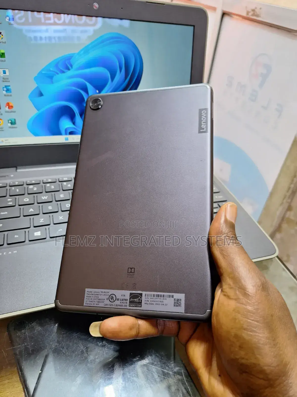 Lenovo Tab M8 (HD) 16 GB Gray