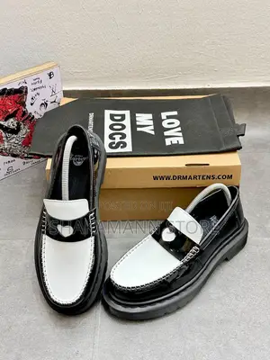 Dr Martens Penton Heart  Loafers Black/White