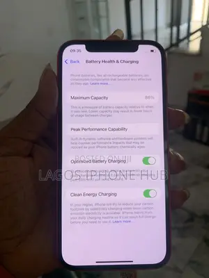 Apple iPhone 12 128 GB Red