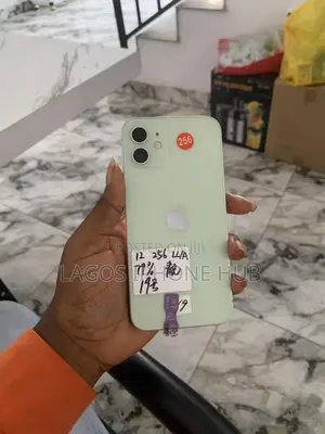 Apple iPhone 12 256 GB Green