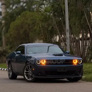 Dodge Challenger 2021 Blue