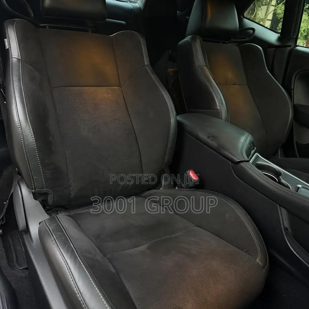 Dodge Challenger 2021 Blue