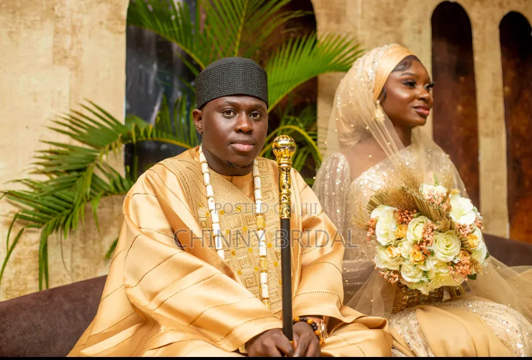 Traditional Cap, Bead, Walking