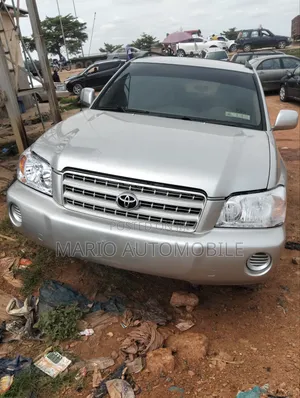 Toyota Highlander Limited V6 FWD 2004 Silver