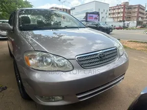 Toyota Corolla CE 2006 Gold