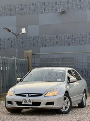 Honda Accord 2008 Silver