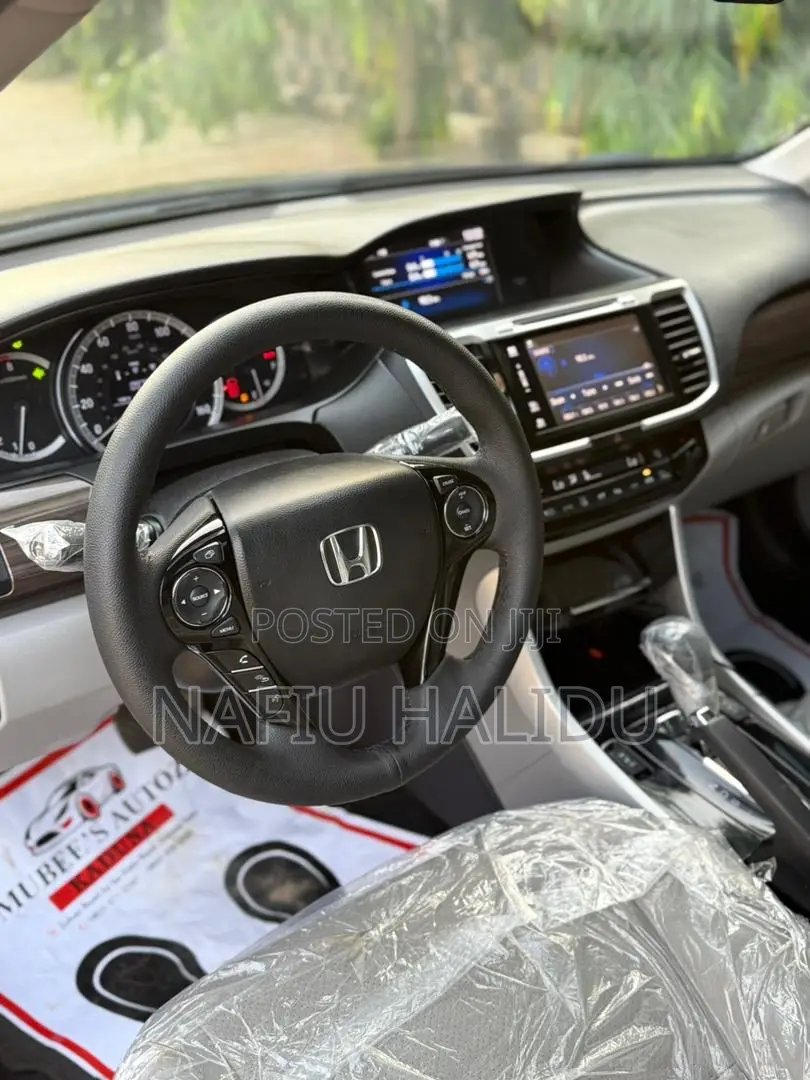 Honda Accord 2016 Gray