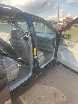 Toyota Sienna 2002 Blue
