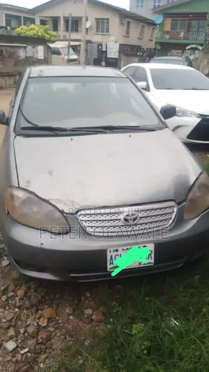 Toyota Corolla 2005 Green