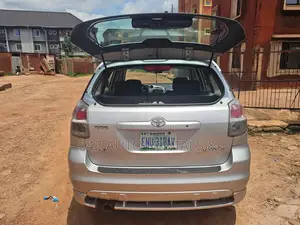 Toyota Matrix 2006 Silver