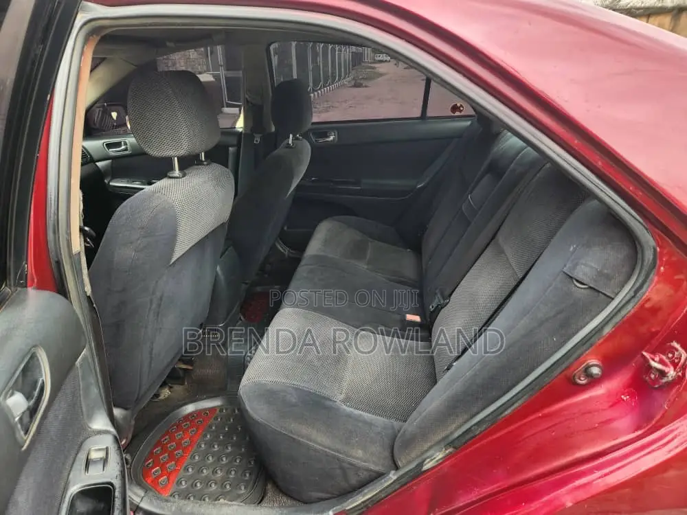Toyota Camry 2004 Red